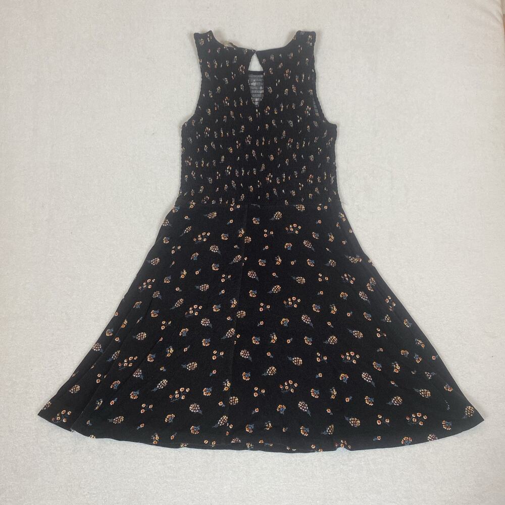 Loft Smocked Bodice Flare Boho Cottagecore Rayon Black Floral Dress Size 2 - Picture 2 of 6